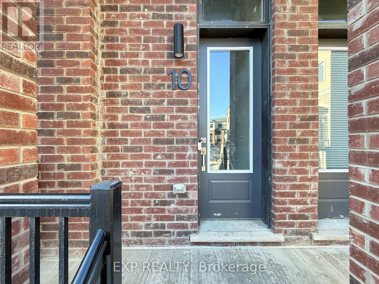 10 Honey Milk Lane, Richmond Hill, Ontario  L4B 0J7 - Photo 48 - N12649968