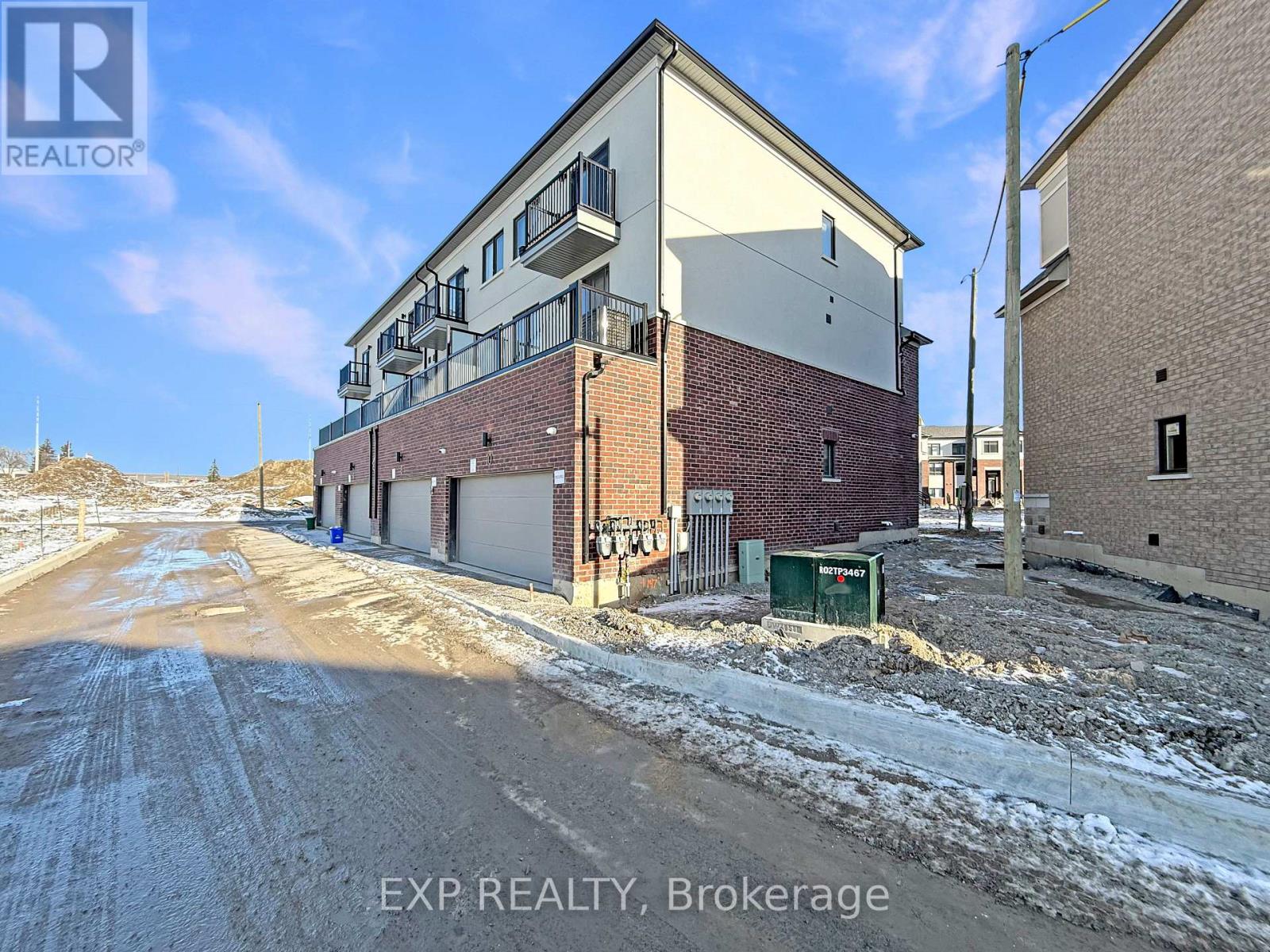 10 Honey Milk Lane, Richmond Hill, Ontario  L4B 0J7 - Photo 49 - N12649968