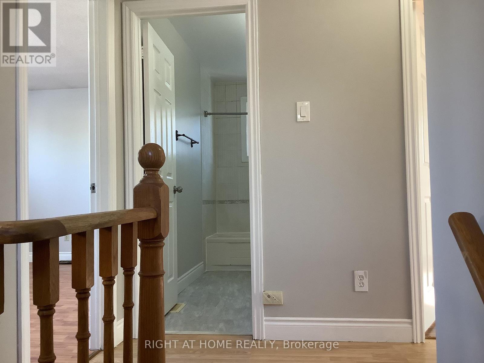 11 Rosenfeld Drive, Barrie, Ontario  L4M 5X3 - Photo 24 - S12649962