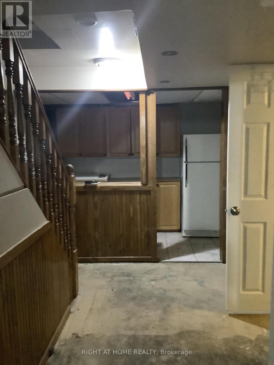 11 Rosenfeld Drive, Barrie, Ontario  L4M 5X3 - Photo 28 - S12649962