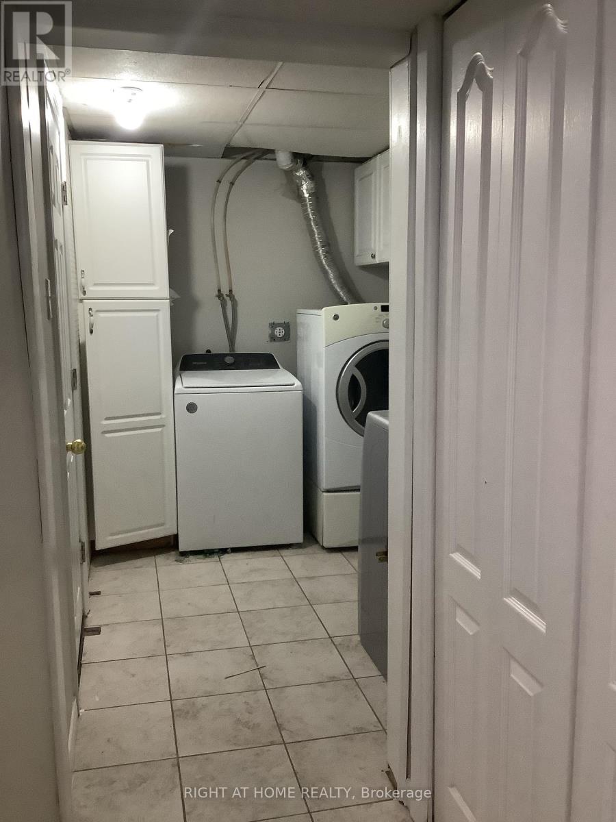 11 Rosenfeld Drive, Barrie, Ontario  L4M 5X3 - Photo 30 - S12649962