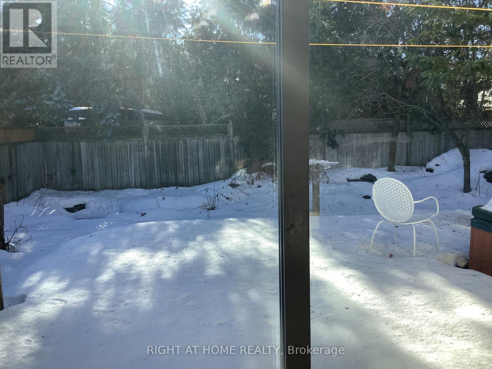 11 Rosenfeld Drive, Barrie, Ontario  L4M 5X3 - Photo 34 - S12649962