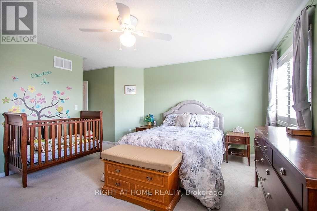 15 Bexley Crescent, Whitby, Ontario  L1M 2C7 - Photo 14 - E12477566