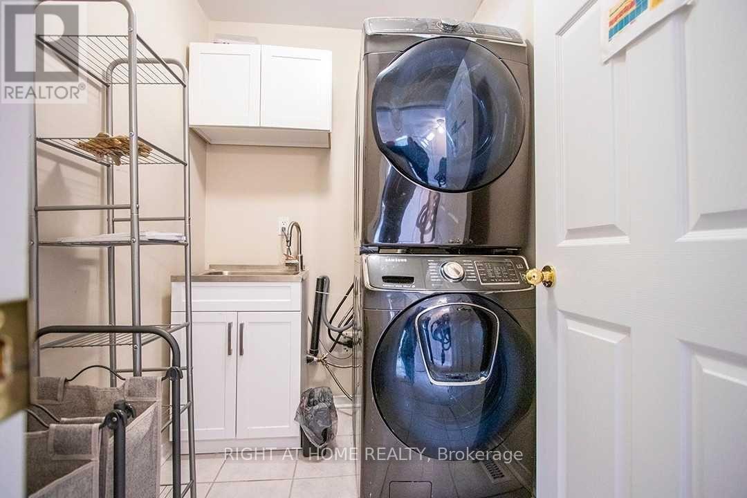 15 Bexley Crescent, Whitby, Ontario  L1M 2C7 - Photo 17 - E12477566