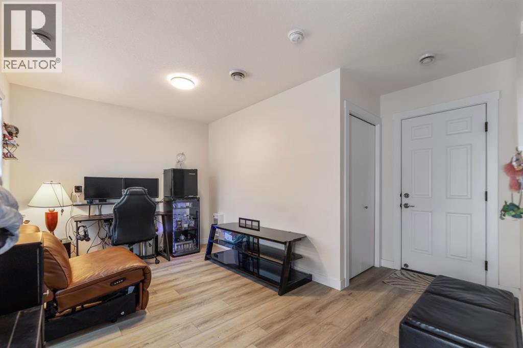 366 Seton Villas Se, Calgary, Alberta  T3M 3T8 - Photo 30 - A2275132