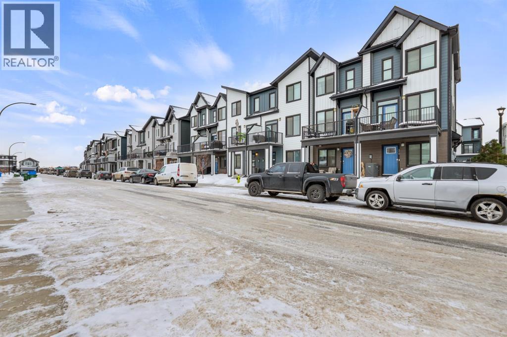 366 Seton Villas Se, Calgary, Alberta  T3M 3T8 - Photo 2 - A2275132