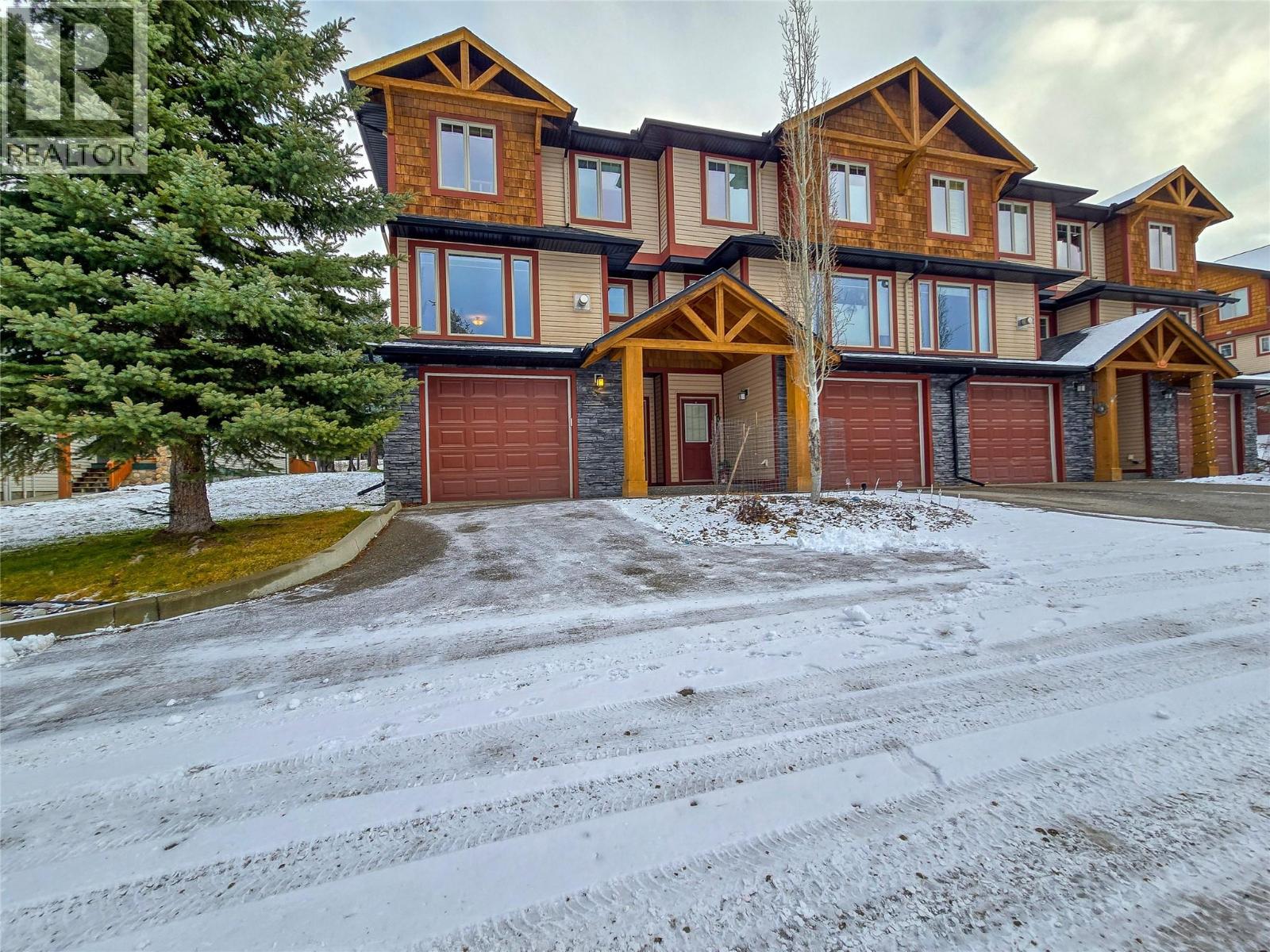 4878 RIDGE Road Unit# 5, Radium Hot Springs, British Columbia
