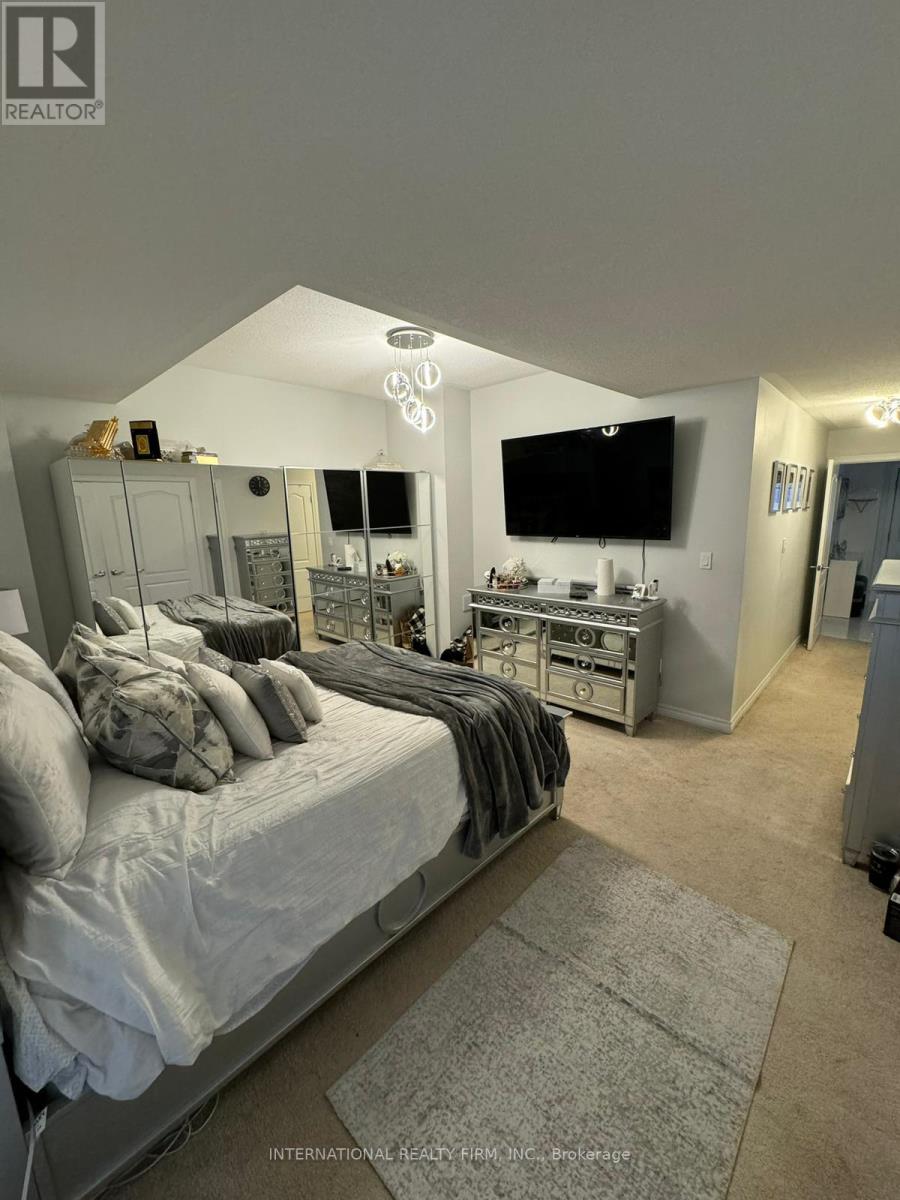 12 Waterstone Way, Whitby, Ontario  L1N 0M3 - Photo 8 - E12649976