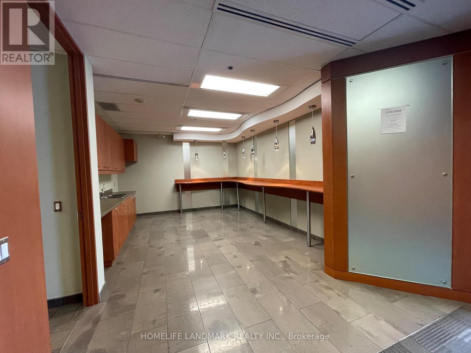 901 - 3601 Highway 7 St. East Street, Markham, Ontario  L3R 0M3 - Photo 7 - N12649980