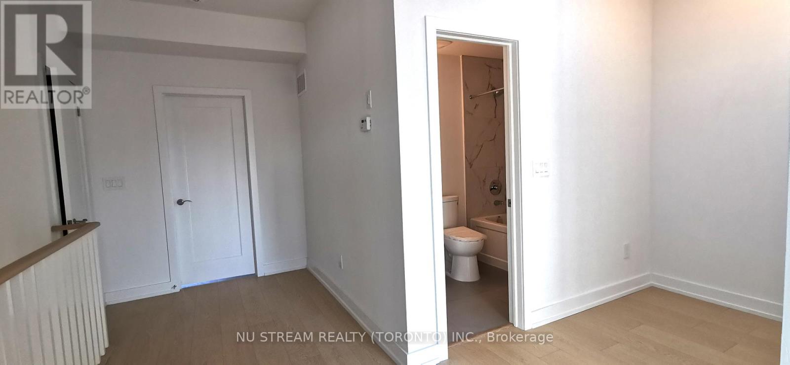 9 Carl Hill Lane, Richmond Hill, Ontario  L4C 5W8 - Photo 23 - N12614456