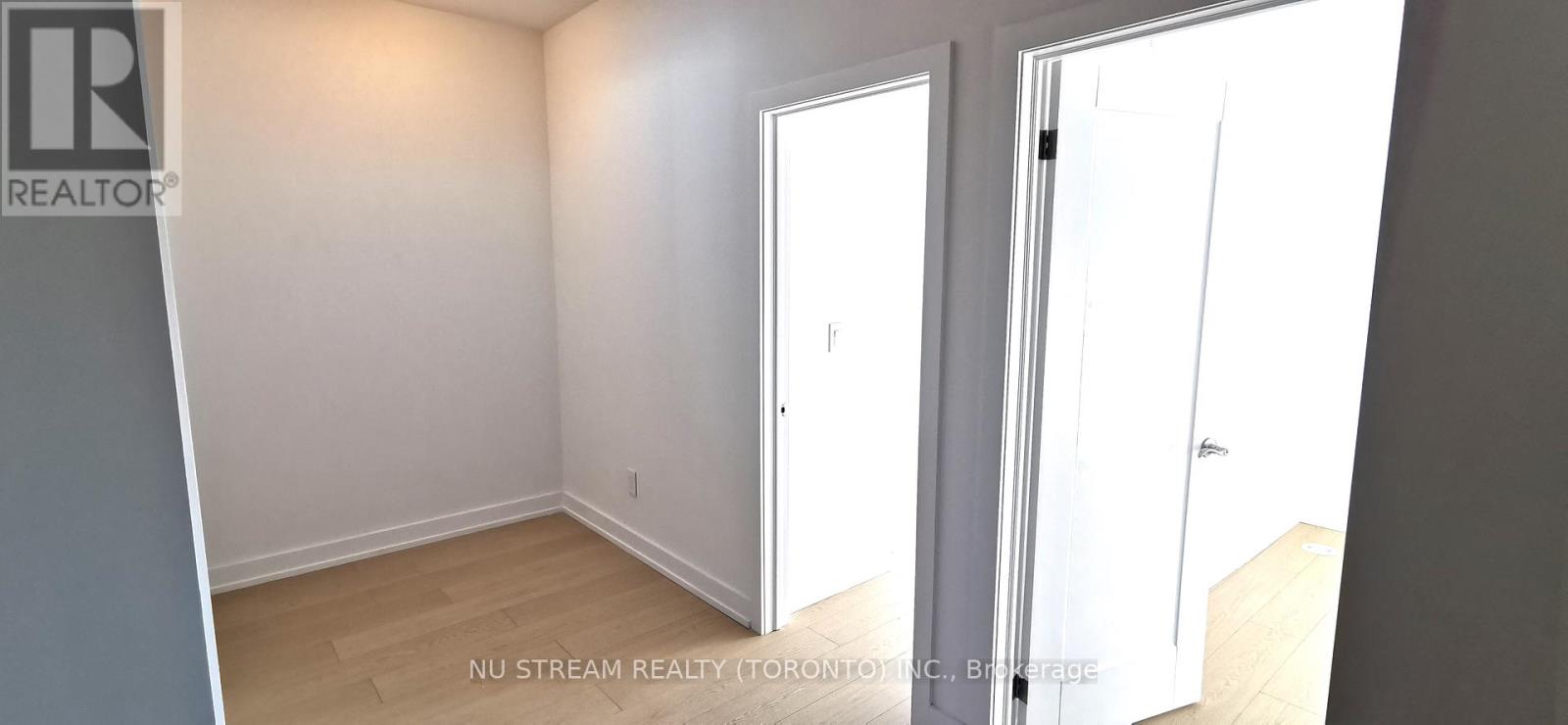 9 Carl Hill Lane, Richmond Hill, Ontario  L4C 5W8 - Photo 22 - N12614456