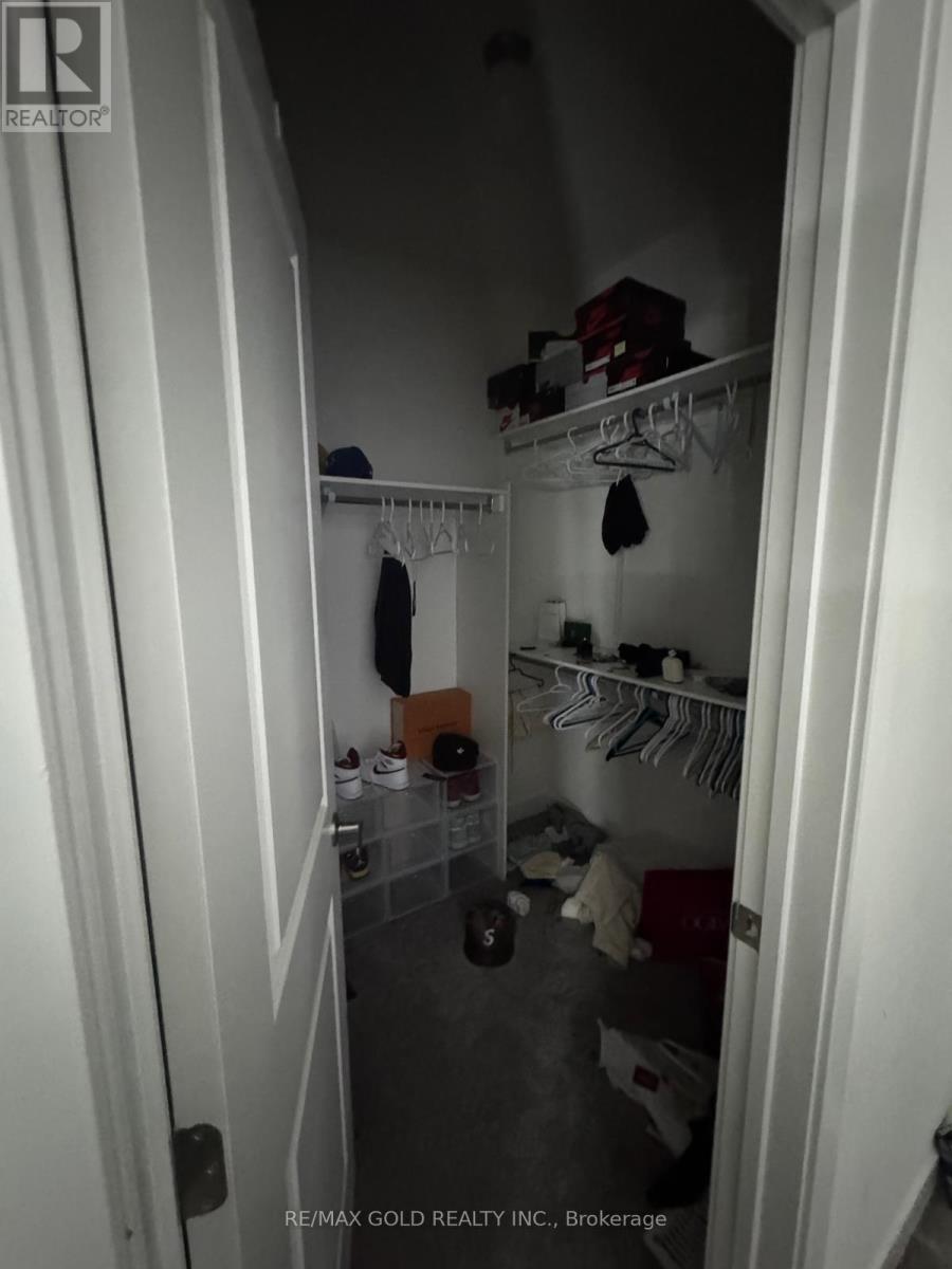 344 Monticello Avenue, Ottawa, Ontario  K2S 2S5 - Photo 3 - X12649986