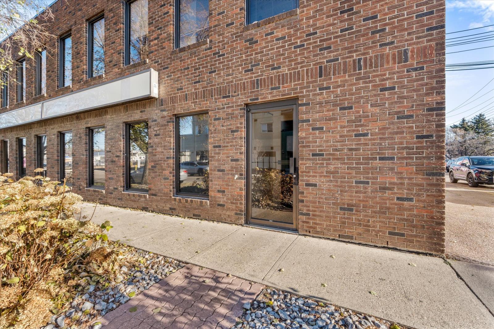 10041  81 Ave Nw, Edmonton, Alberta  T6E 1W7 - Photo 1 - 43855963