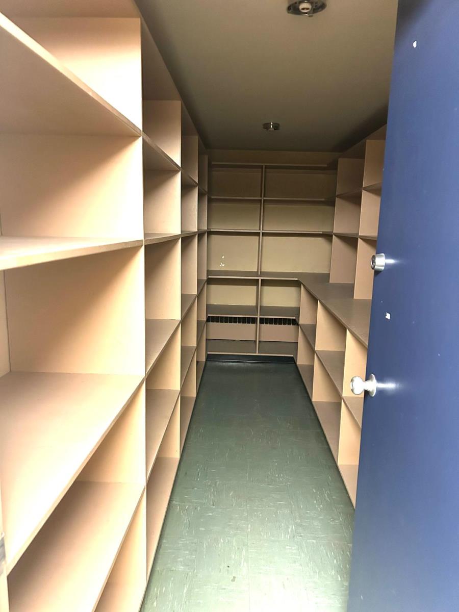 8951  82 Avenue, Edmonton, Alberta  T6C 0Z2 - Photo 20 - 43690782