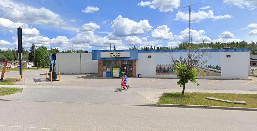 157  Mountain St, Hinton, Alberta  T7V 1M6 - Photo 5 - 43845554