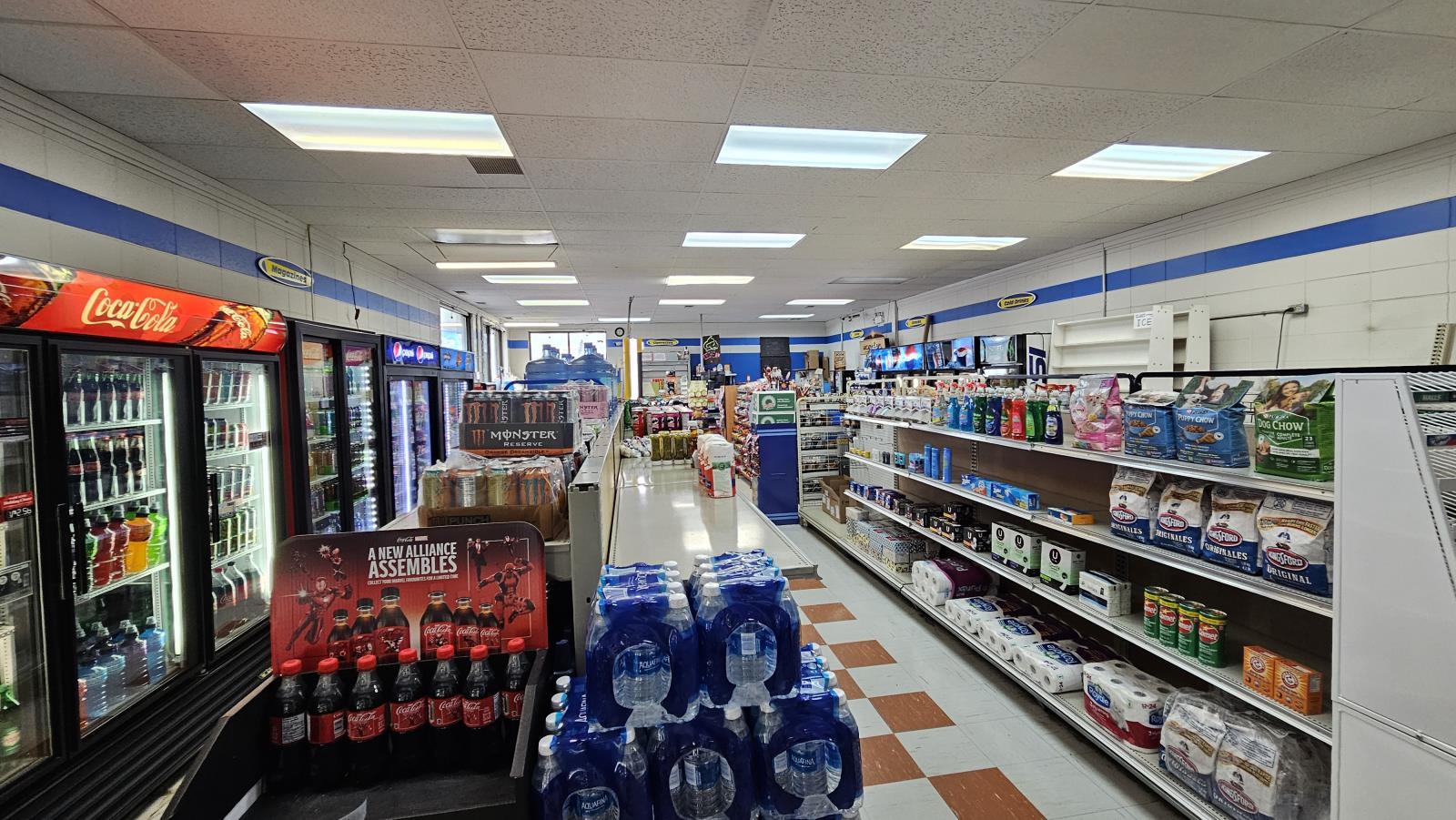 157  Mountain St, Hinton, Alberta  T7V 1M6 - Photo 2 - 43845554