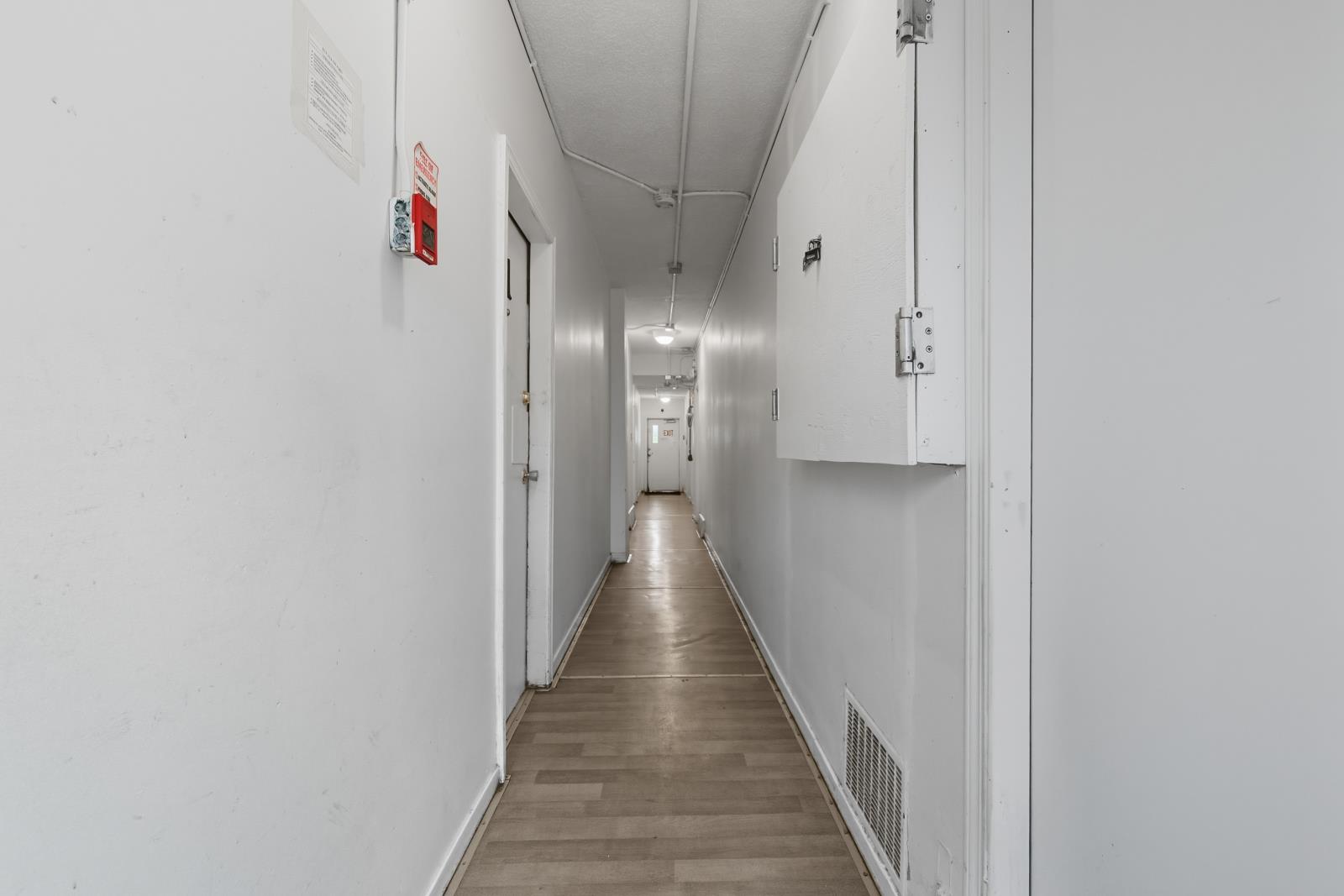 9519  103 Avenue, Edmonton, Alberta  T5H 0S8 - Photo 4 - 43868581