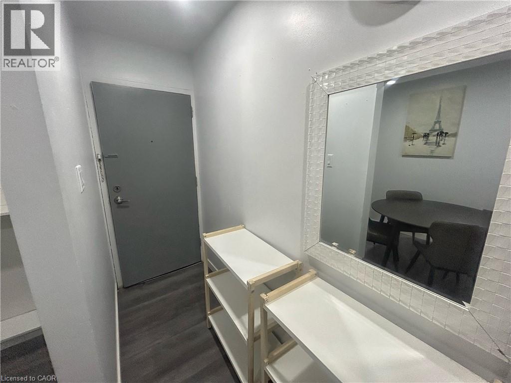 303 N King Street N Unit# 6, Waterloo, Ontario  N2J 2Z1 - Photo 3 - 40795035