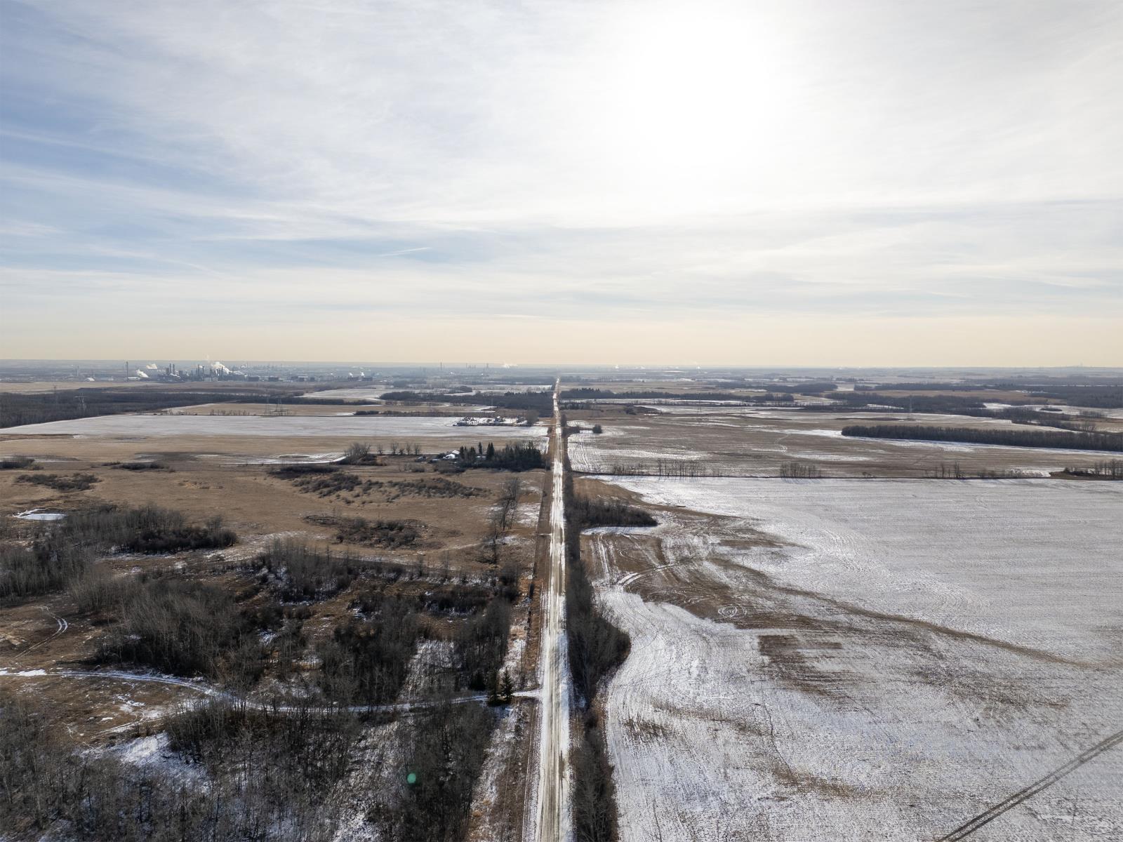 56511  Range Rd 221, Null, Alberta  T0A 1N4 - Photo 12 - 43860766