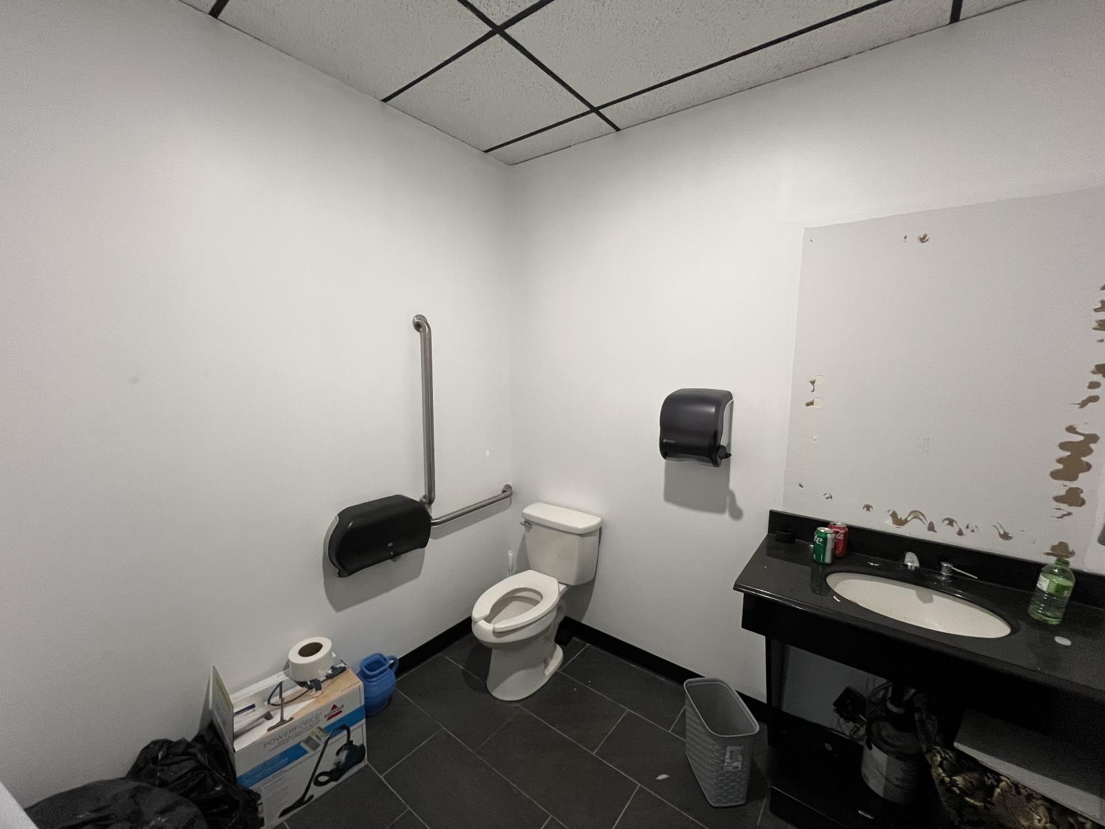 326  Saddleback Rd Nw, Edmonton, Alberta  T6J 4R7 - Photo 62 - 44023036