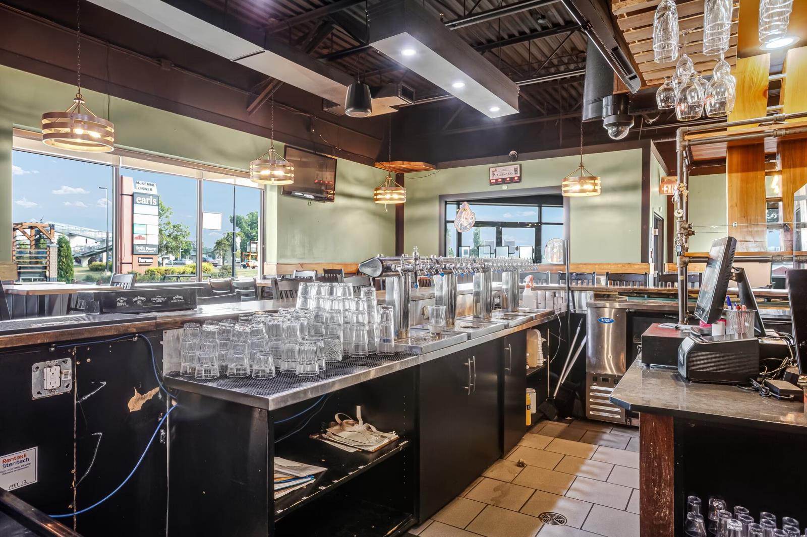 388  St.albert Trail, St. Albert, Alberta  T8N 5S8 - Photo 3 - 44028229