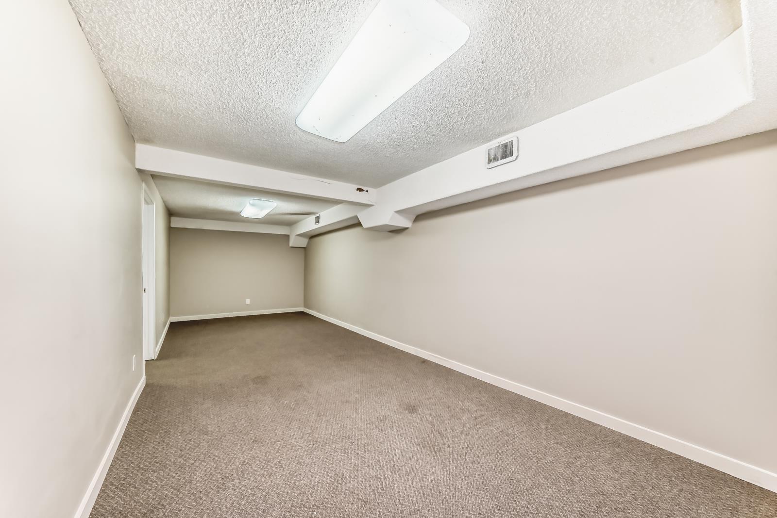 10969  101 Street, Edmonton, Alberta  T5H 2S9 - Photo 31 - 43862273