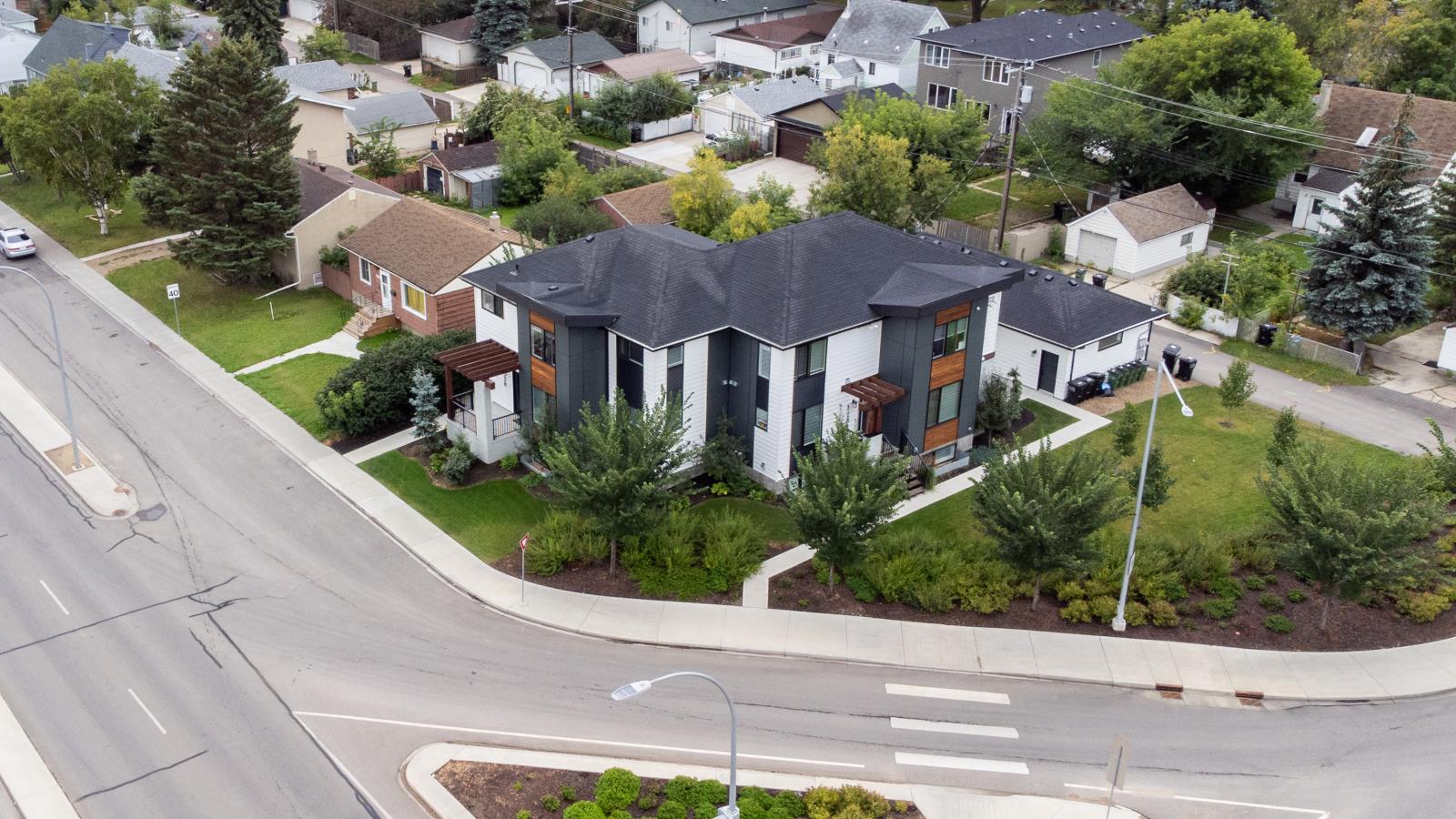 8145  82 Avenue, Edmonton, Alberta  T6C 0Y3 - Photo 4 - 44028319