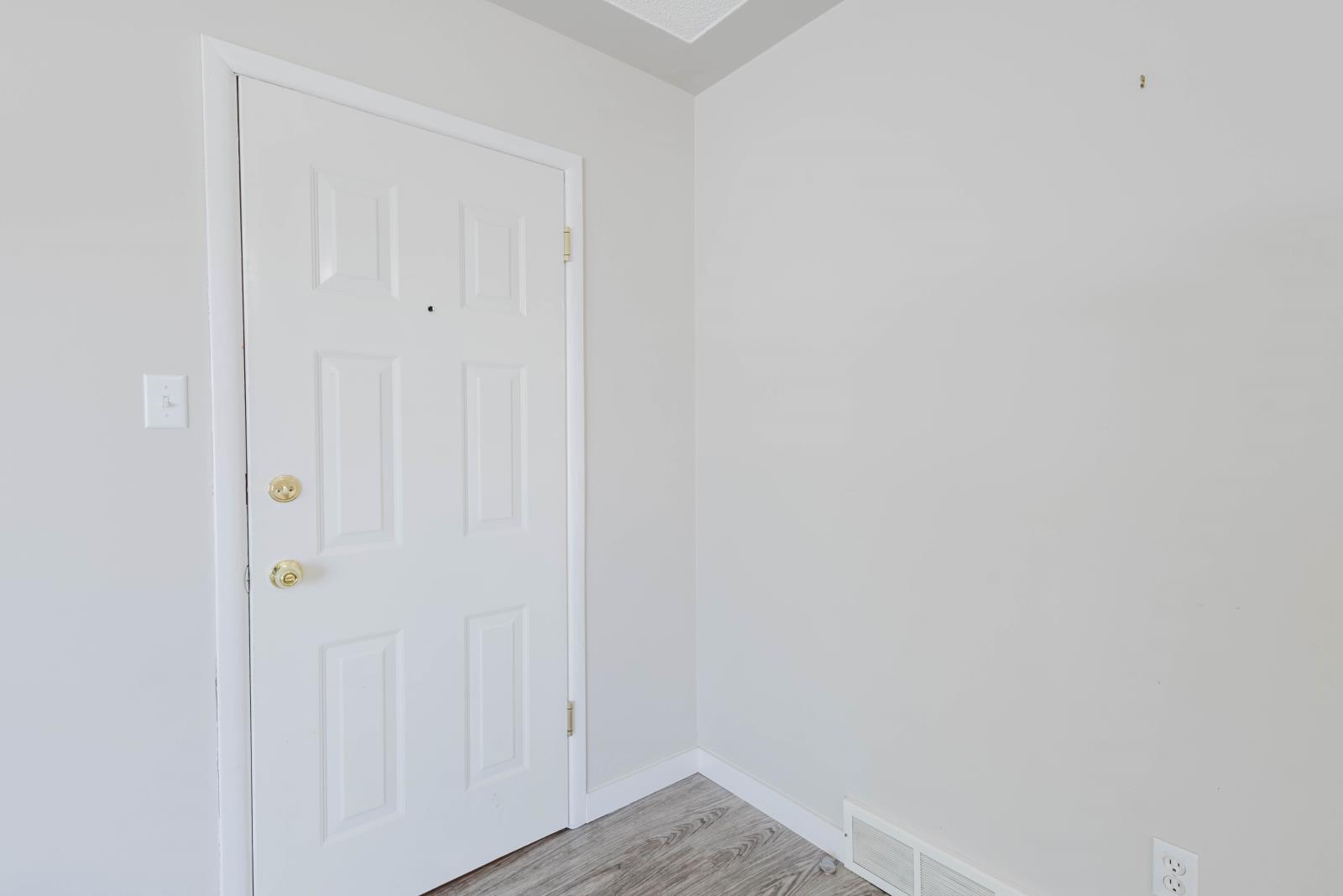 8504  98 Street, Edmonton, Alberta  T6E 3M3 - Photo 3 - 44046325