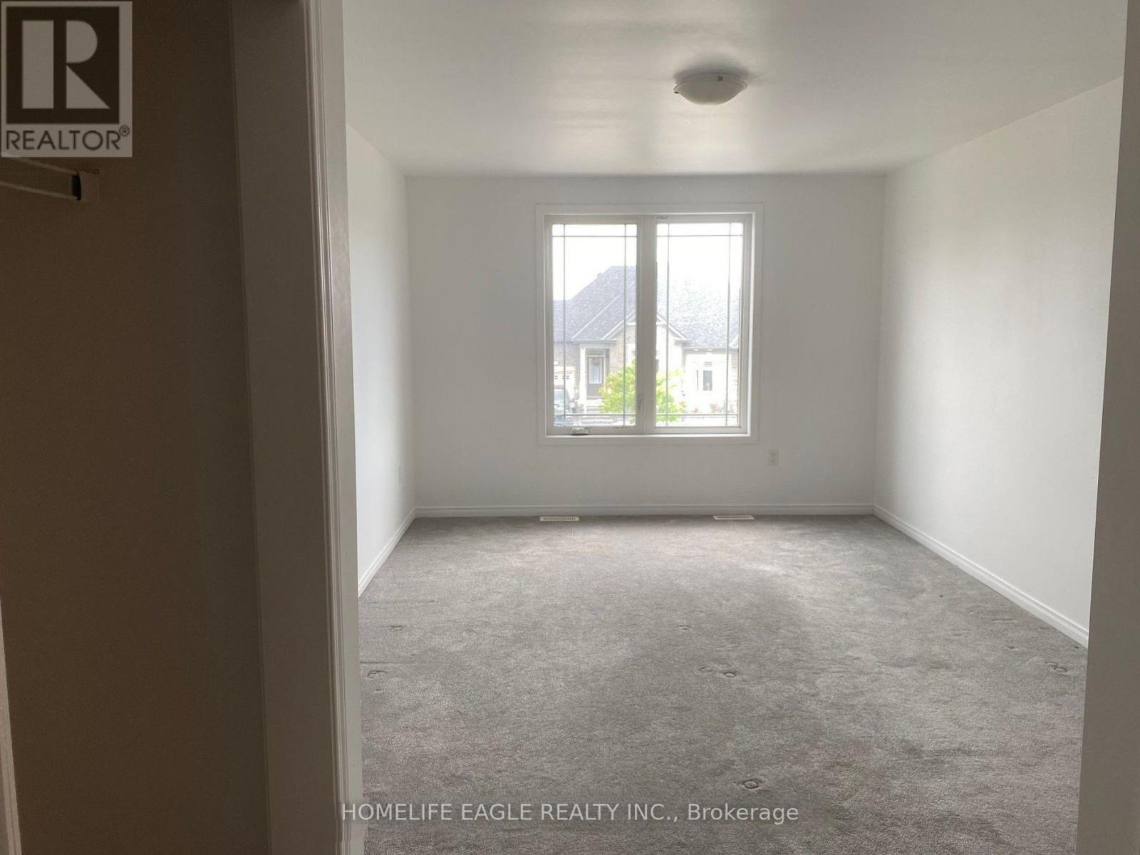 172 Isabella Drive, Orillia, Ontario  L3V 8K7 - Photo 4 - S12485357