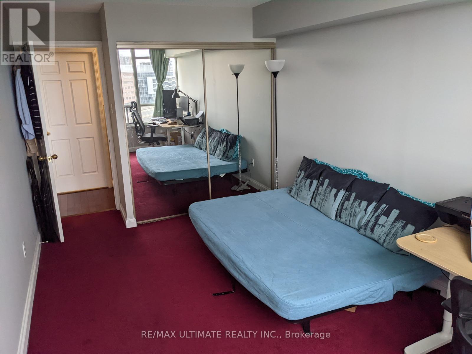 704 - 22 Hanover Road, Brampton, Ontario  L6S 5K7 - Photo 13 - W12649990