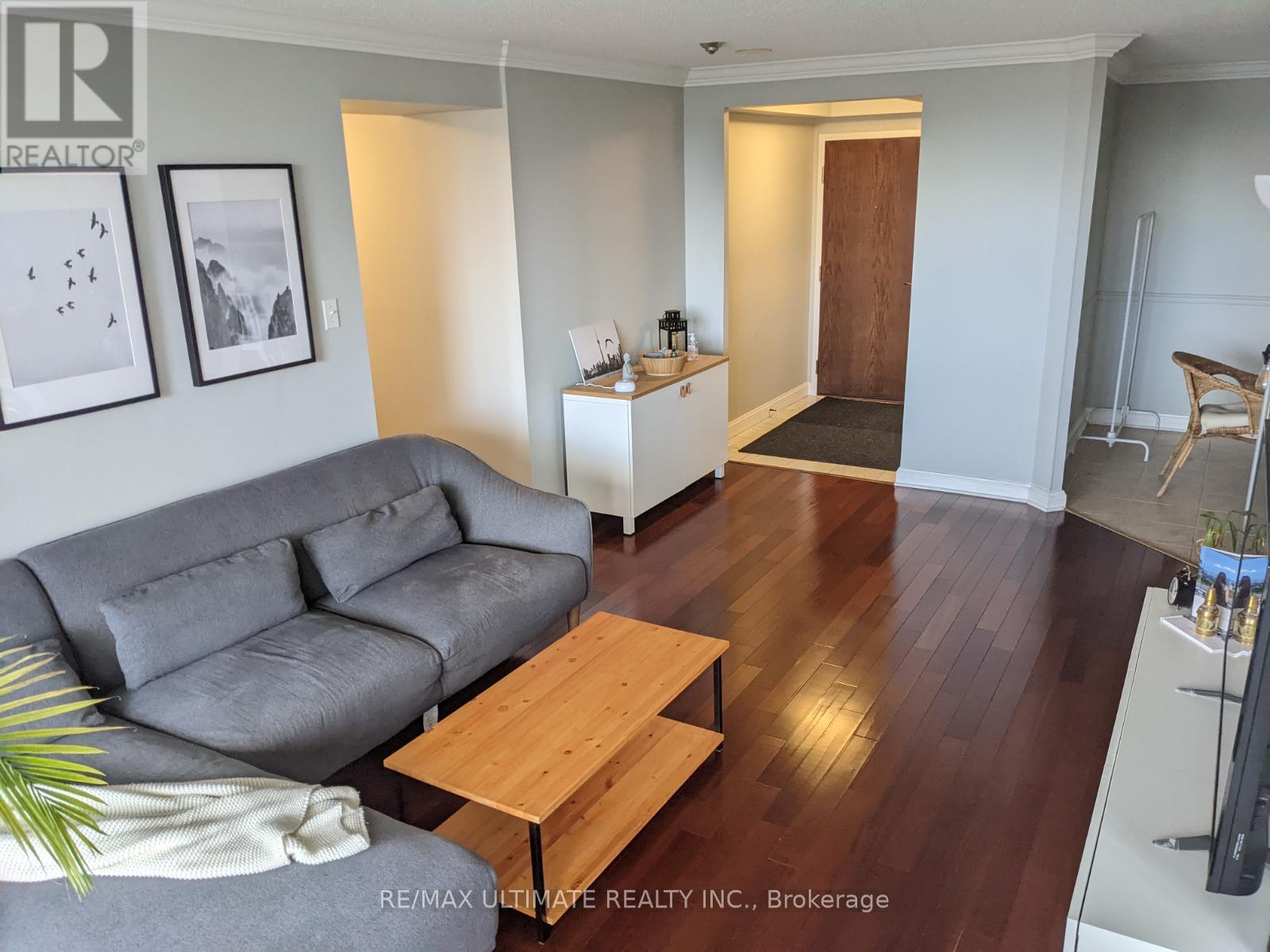 704 - 22 Hanover Road, Brampton, Ontario  L6S 5K7 - Photo 6 - W12649990