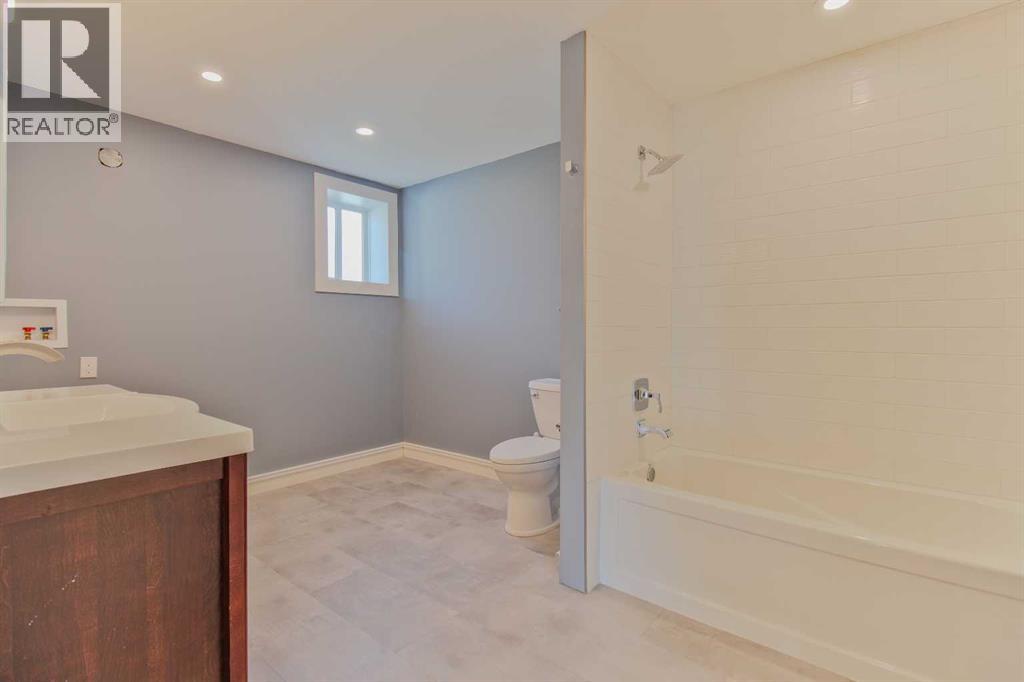 96s 100w, Raymond, Alberta  T0K 2S0 - Photo 25 - A2223523