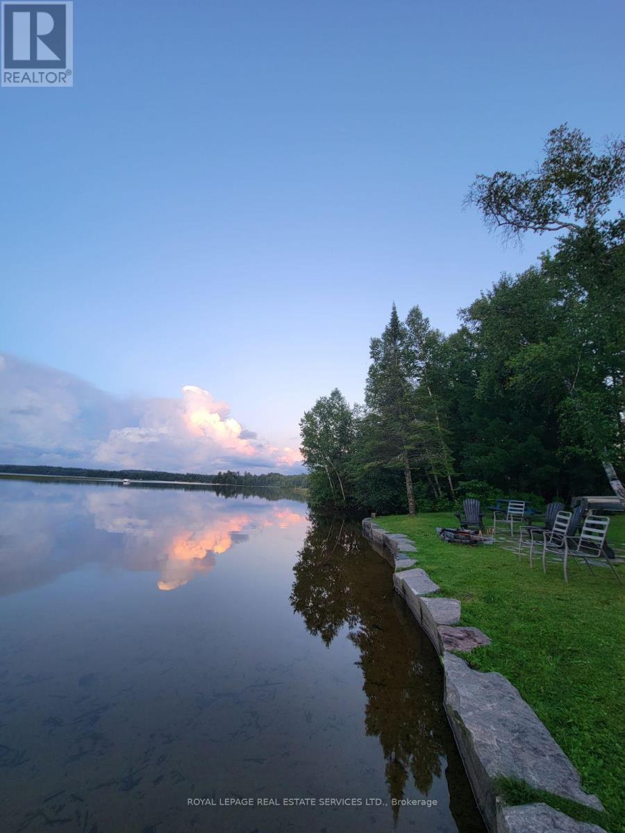 4 Crescent Road, Strong, Ontario  P0A 1Z0 - Photo 3 - X12649998