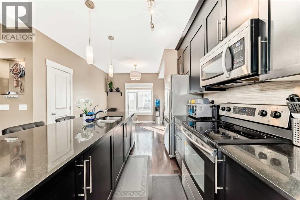 29 Skyview Point Link Ne, Calgary, Alberta  T3N 0L7 - Photo 10 - A2255014