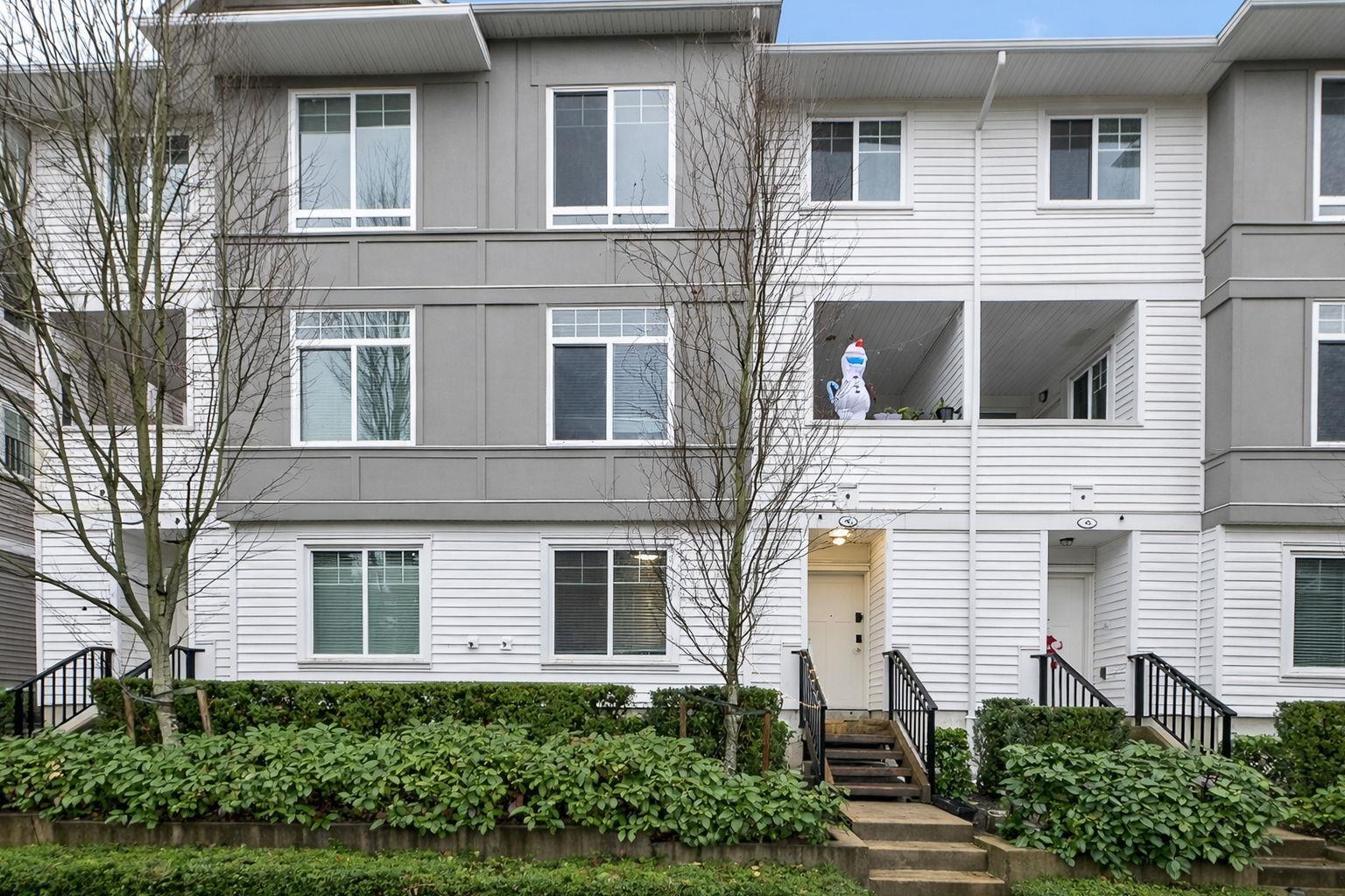 9 11267 133 Street, Surrey, British Columbia  V3R 0E3 - Photo 3 - R3074639