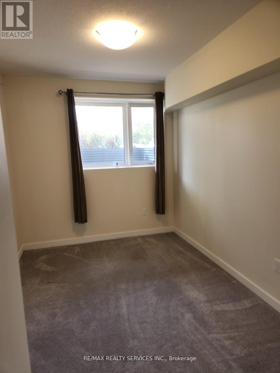 B9 - 10 Palace Street, Kitchener, Ontario  N3E 0J3 - Photo 39 - X12480187