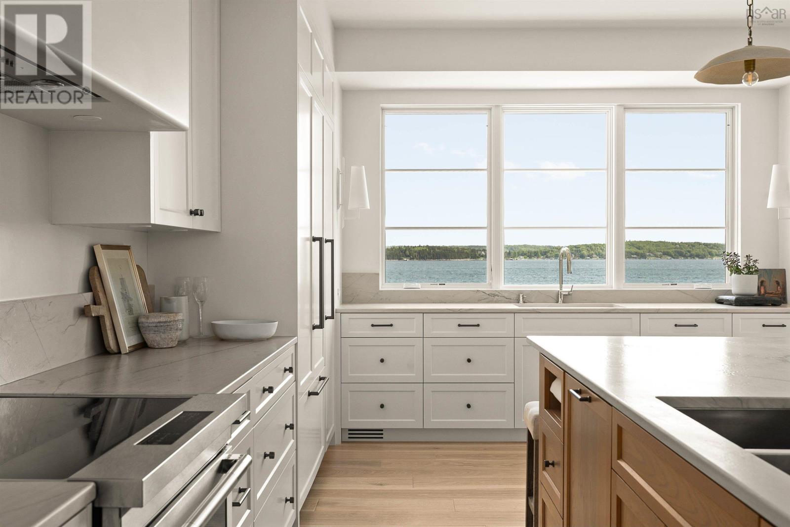 7026 St Margarets Bay Road, Boutiliers Point, Nova Scotia  B3Z 1W1 - Photo 14 - 202515935