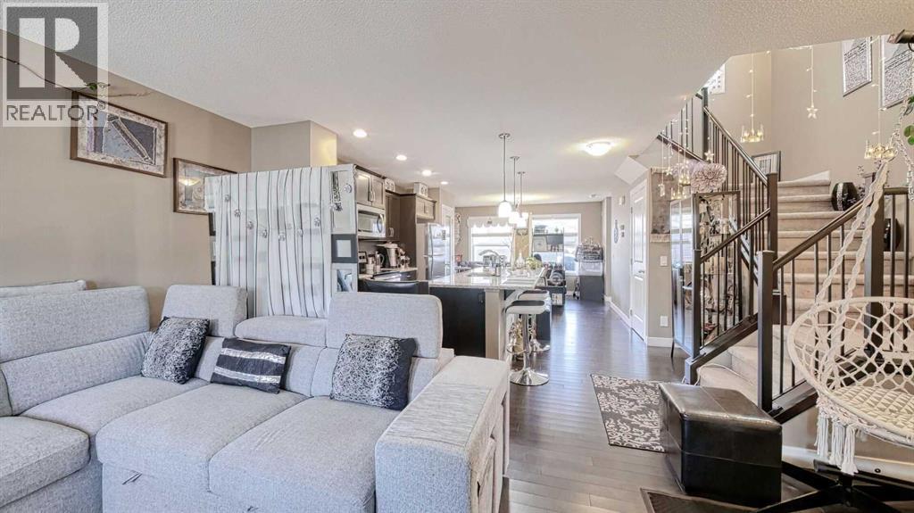 552 Evanston Drive Nw, Calgary, Alberta  T3P 0H4 - Photo 8 - A2265588