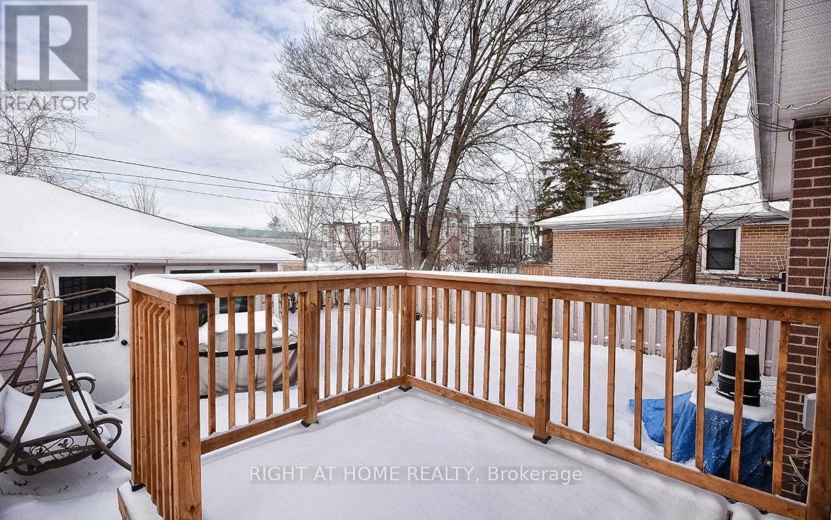 513 Lynett Crescent, Richmond Hill, Ontario  L4C 2V8 - Photo 17 - N12650012