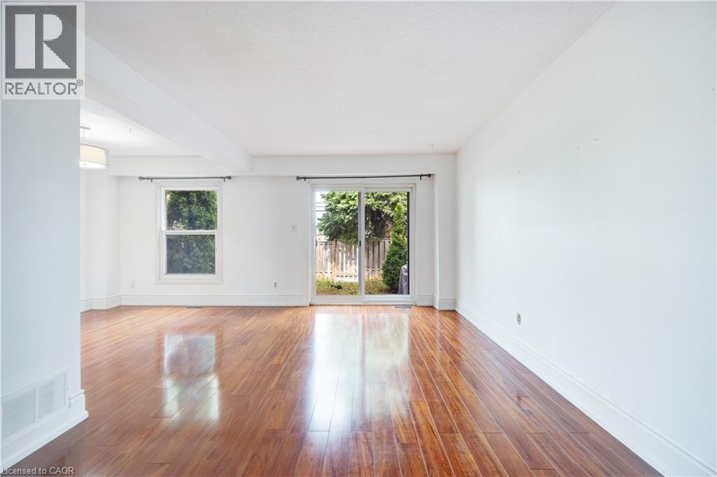 3430 Brandon Gate Drive Unit# 31, Mississauga, Ontario  L4T 3T4 - Photo 10 - 40773712