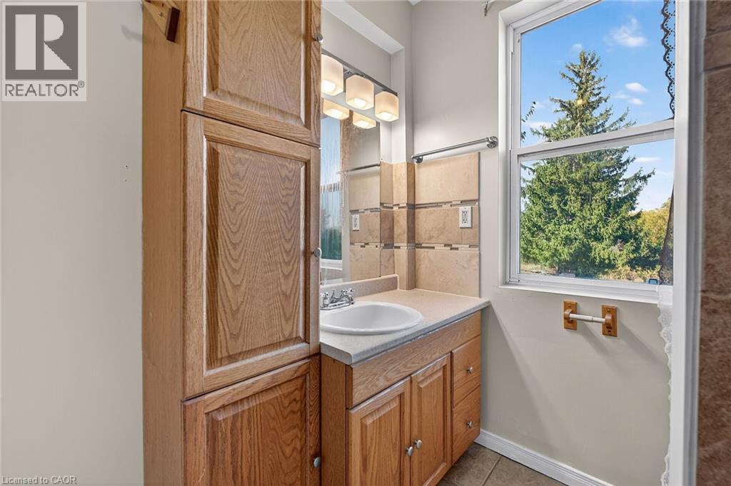 1868 Jerseyville Road W, Hamilton, Ontario  L0R 1R0 - Photo 21 - 40790085