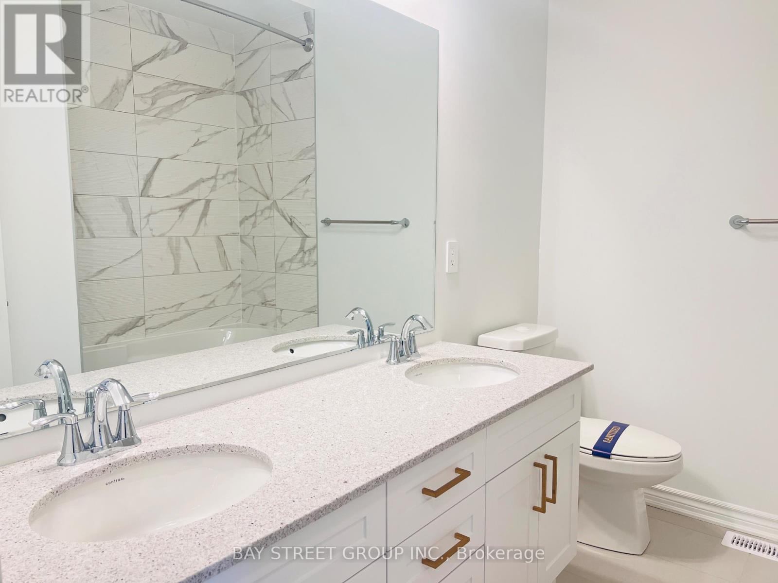 127 Azure Drive, Markham, Ontario  L6C 3S8 - Photo 26 - N12645650