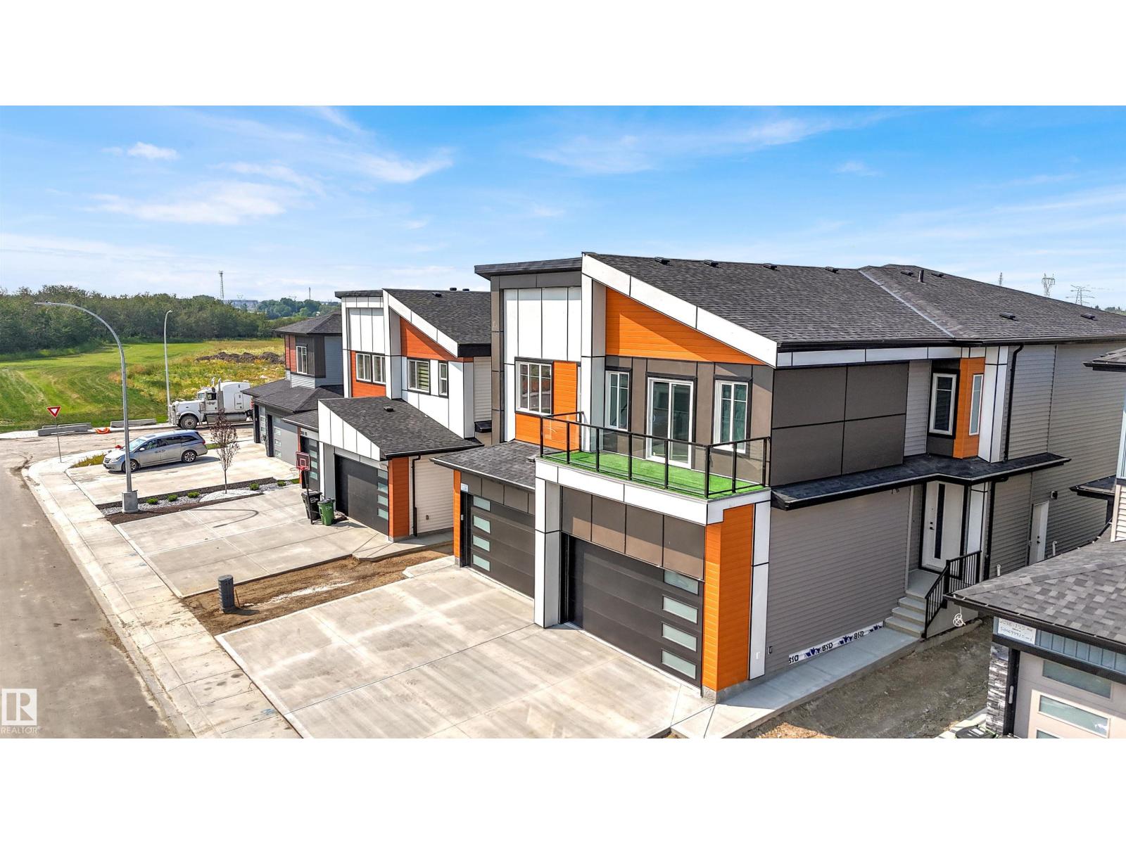 2020 155 Av Nw, Edmonton, Alberta  T5Y 4H9 - Photo 1 - E4461759