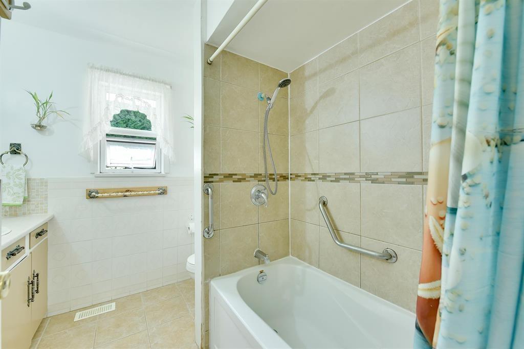 11059 146a Street, Surrey, British Columbia  V3R 3V3 - Photo 18 - R3023986