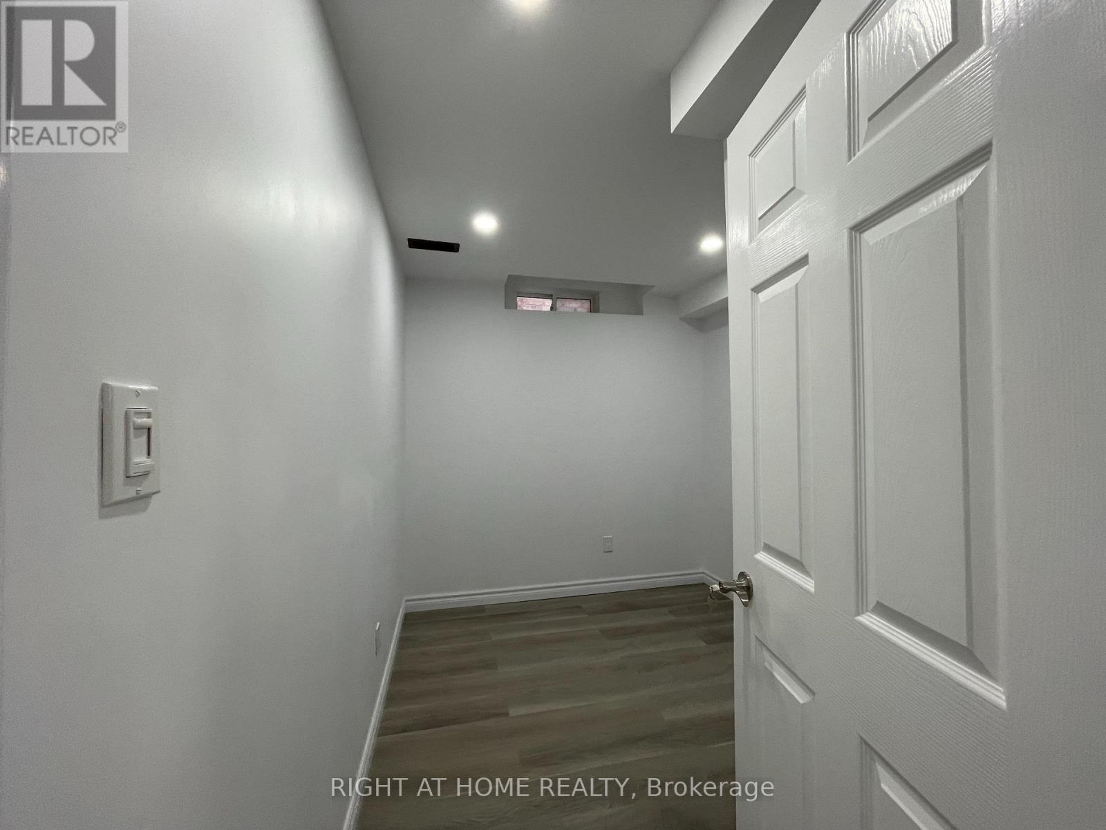 #lower - 58 Meadowcrest Lane, Brampton, Ontario  L7A 0V7 - Photo 26 - W12650024