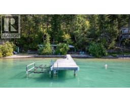 5799 Cosens Bay Road, coldstream, British Columbia