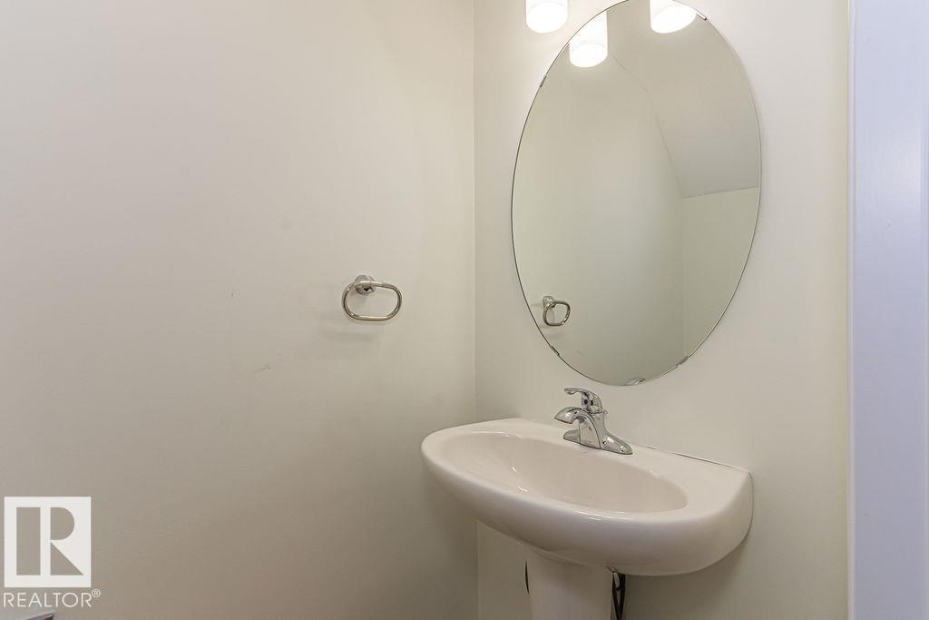 #24 1140 Chappelle Bv Sw, Edmonton, Alberta T6W 2Z3 - Photo 18 - E4468620