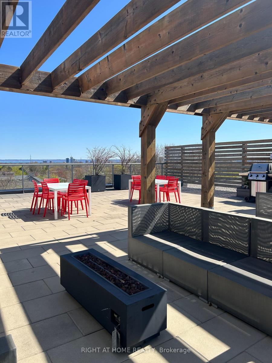 404 - 1284 Guelph Line, Burlington, Ontario  L7P 0T9 - Photo 18 - W12650046