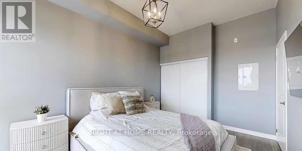 404 - 1284 Guelph Line, Burlington, Ontario  L7P 0T9 - Photo 8 - W12650046