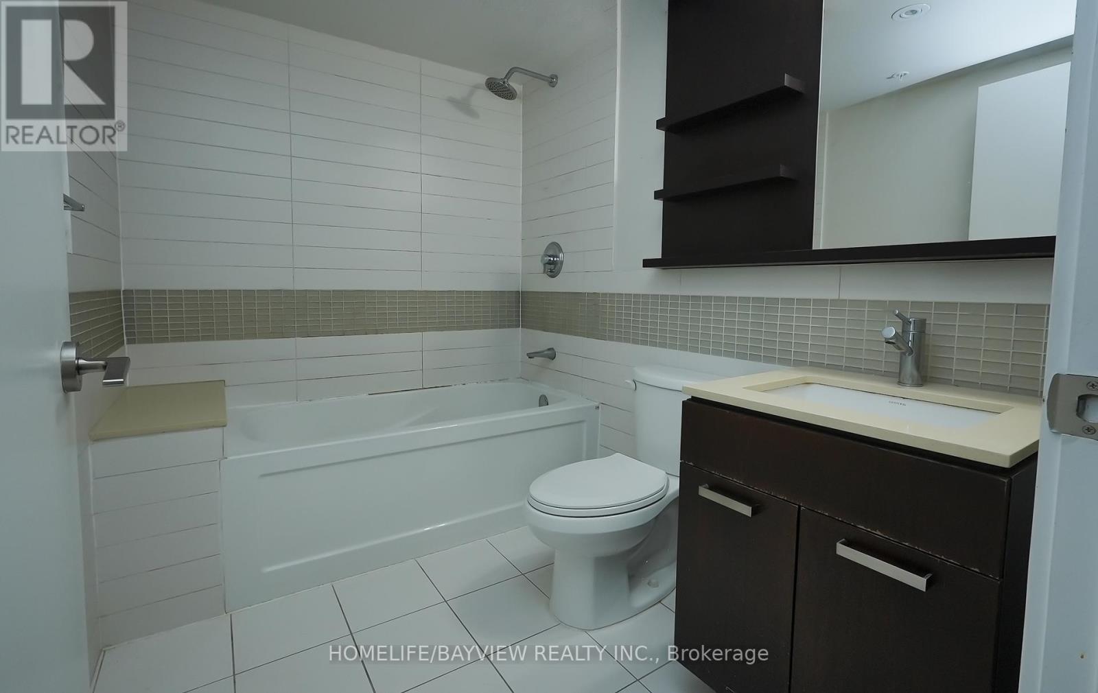 316 - 295 Adelaide Street W, Toronto, Ontario  M5V 1P7 - Photo 12 - C12648248